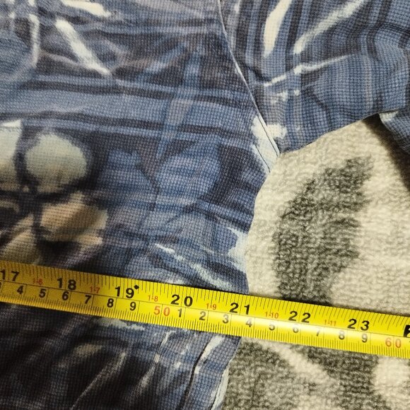 Columbia Sportswear Men's GRT Button-Up Shirt L Blue Floral Print Casual Hiking - Picture 9 of 10